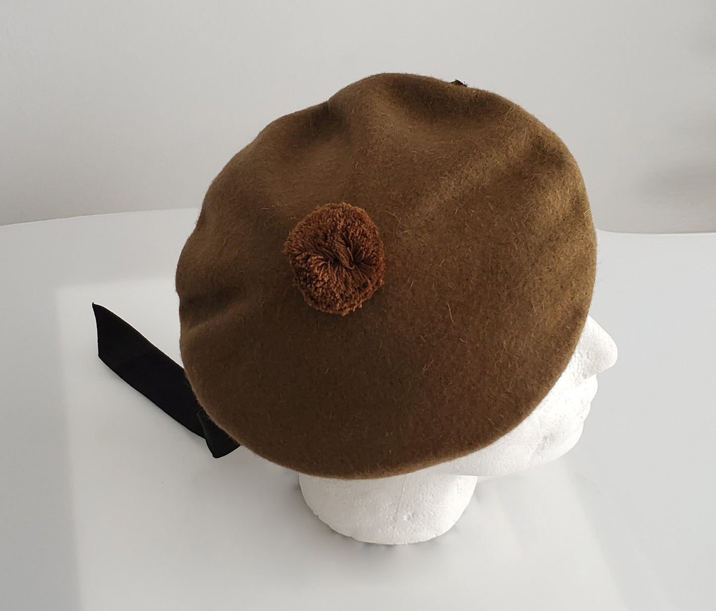Khaki Wool Scottish Balmoral Hat With Pom