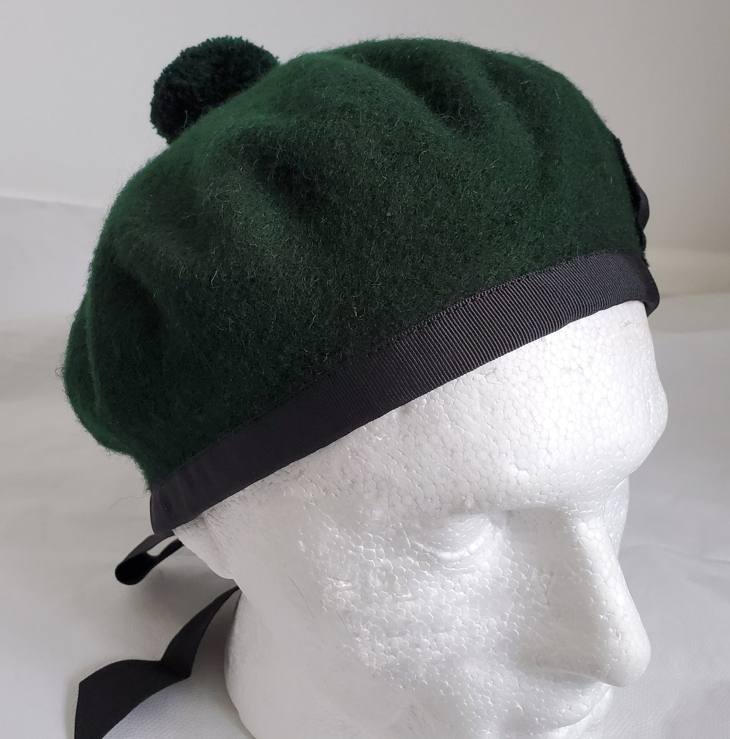 French Beret Hat ,Scottish wool Balmoral Hat , Scot's Green beret, glengarry hat for pipe band Ta, Pom Pom Hat